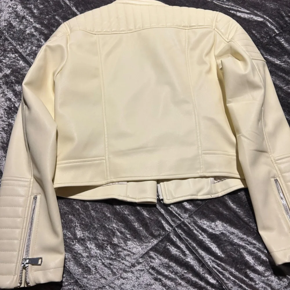 Zara Faux Leather Utility Jacket - Picture 3 of 6